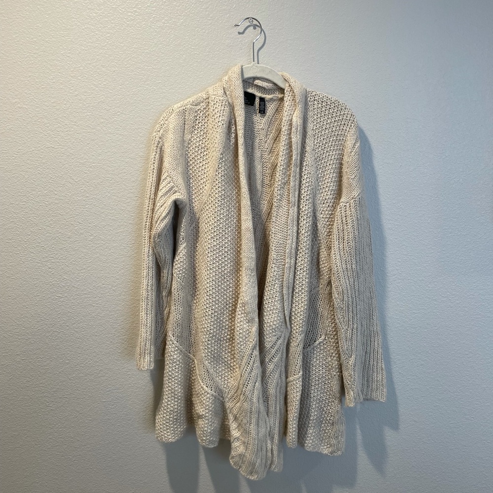 Cozy cardigan, the fisher project, Italian yarn, large